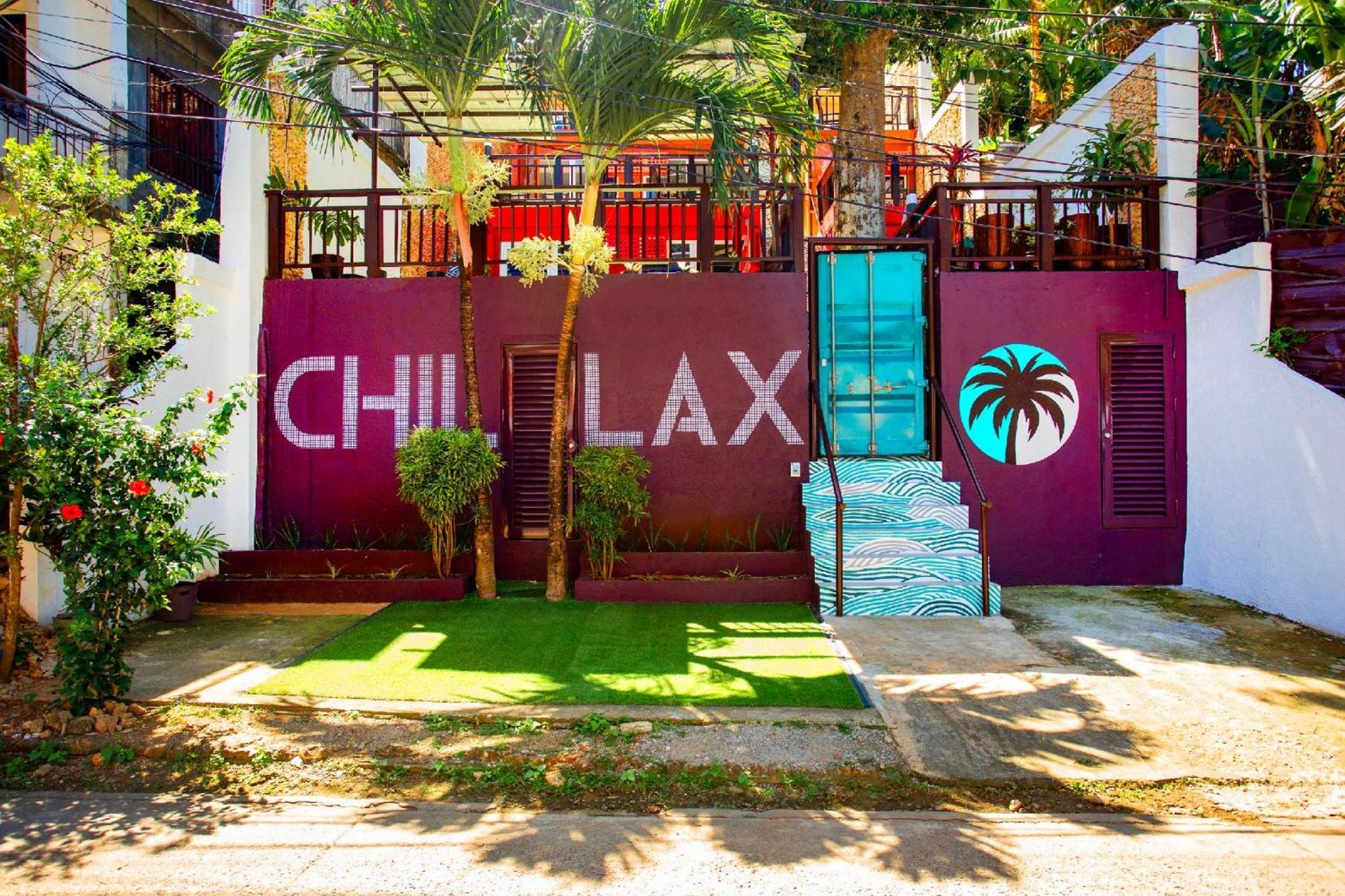 Chillax Boracay Hostel Yapak Exterior photo
